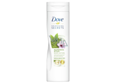 Dove Nourishing Secrets Awakening Ritual Matcha Tea & Sakura - Grüner Tee & Kirschblüte Körperlotion für alle Hauttypen 250 ml