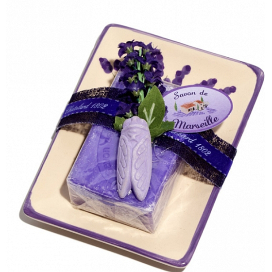 Le Chatelard Lavendel Keramik Seifenschale mit Toilettenseife 100 g