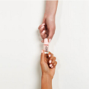 Essence Shine Last & Go! Nagellack 04 Millennial Pink 8 ml