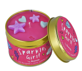Bomb Cosmetics Glittering Girl - Funkeln, Mädchen! Eine duftende natürliche, handgemachte Kerze in einer Blechdose brennt bis zu 35 Stunden