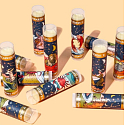 Crazy Rumors Zodiac Löwe Lippenbalsam mit Zitrus-, Gewürz- und Waldfruchtgeschmack 4,4 ml