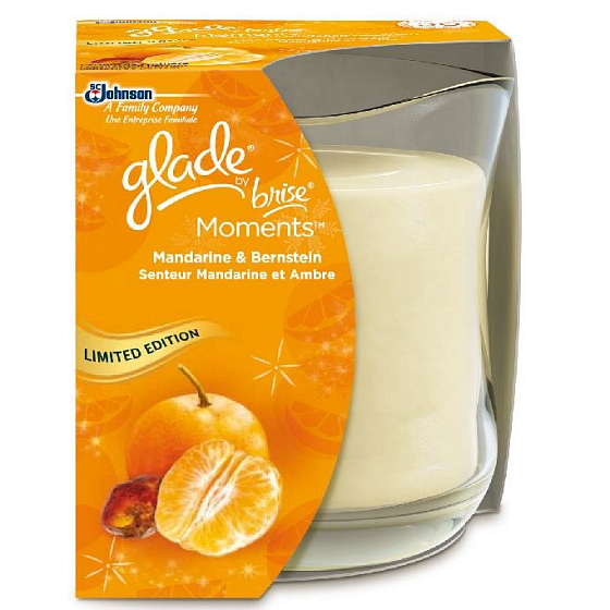 Glade by Brise Moments Duftkerze mit Mandarine in Glas, Brenndauer bis zu 30 Stunden 135 g