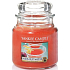 Yankee Candle Passionsfrucht Martini - Tropischer Cocktail mit Martini-Duftkerze Klassisches mittleres Glas 411 g