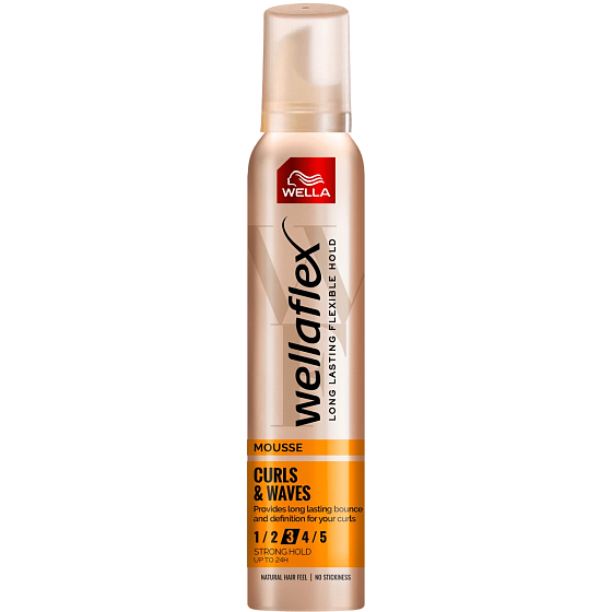 Wella Wellaflex Curls and Waves starker, straffender Schaumhärter 200 ml