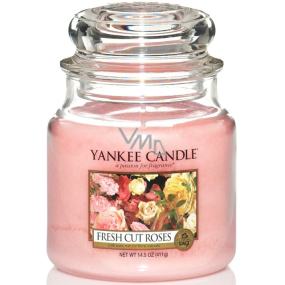 Yankee Candle Fresh Cut Roses - Duftkerze mit frisch geschnittenen Rosen Classic Medium Glass 411 g