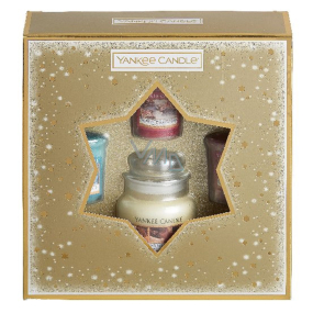 Yankee Candle Winter Wonder Klassisches kleines Glas 104 g + Lebkuchen mit Zuckerguss, eisige Blaufichte, leuchtender Stern, Votivduftkerze 3 x 49 g Weihnachtsgeschenkset