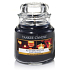 Yankee Candle Autumn Night Klassische kleine Duftkerze 104 g