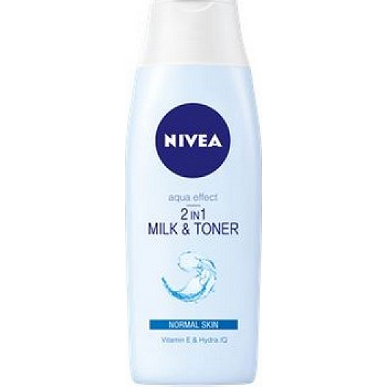 Nivea Aqua Effect 2in1 Reinigungslotion und normales und gemischtes Wasser 200 ml