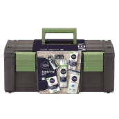 Nivea Men Sensitive Kit Gesichtscreme 75 ml + Nivea Men Sensitive After Shave 100 ml + Nivea Men Sensitive Rasierschaum 200 ml + Nivea Men Invisible Black & White Fresh Antitranspirant Roll-on 50 ml + Nivea Men Sensitive Duschgel 250 ml + Werkzeugkoffer, Kosmetikset für Männer