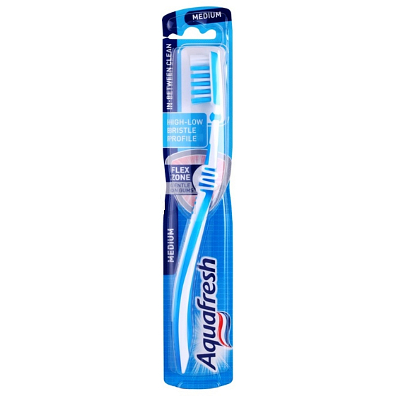 Aquafresh In-Between Clean Medium Zahnbürste