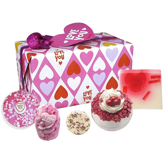Bomb Cosmetics Love You - Ich liebe dich, Butter-Badekugel 50 g + Butter-Badekugel 50 g + Sprudel-Badekugel 160 g + Glycerinseife 100 g, Kosmetikset