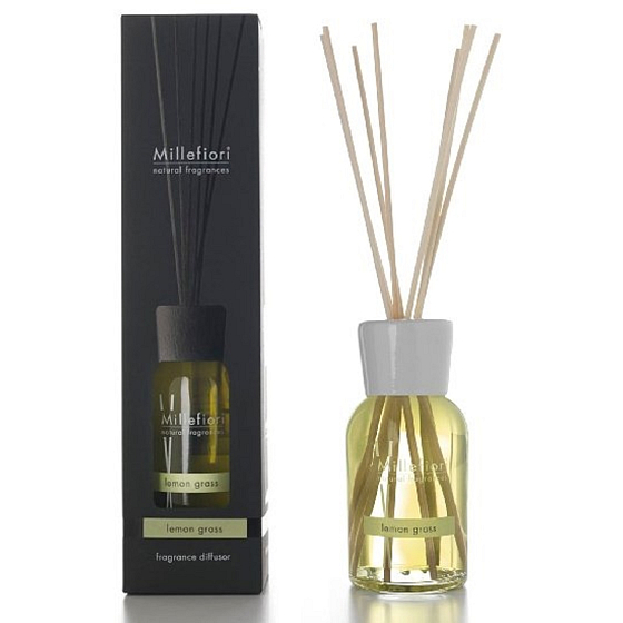 Millefiori Milano Natürliches Zitronengras - Zitronengras-Diffusor 500 ml + 12 Stiele 35 cm lang für große Räume hält 6-7 Monate