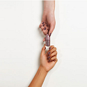 Essence Shine Last & Go! Nagellack 24 We Go Together 8 ml