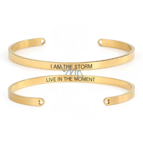Edelstahlarmband vergoldet mit beidseitiger Gravur Ich bin der Sturm, offene Manschette, 4 mm Edelstahlarmband vergoldet mit beidseitiger Gravur Ich bin der Sturm, offene Manschette, 4 mm