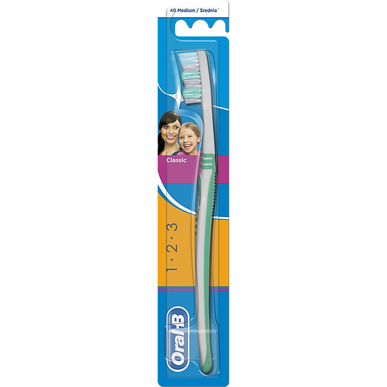 Oral-B 3 Effect Classic mittelgroße Zahnbürste