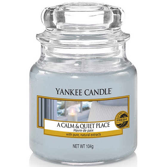 Yankee Candle And Calm & Quiet Place - Duftkerze und ruhiger Ort Duftkerze Klassisches kleines Glas 104 g