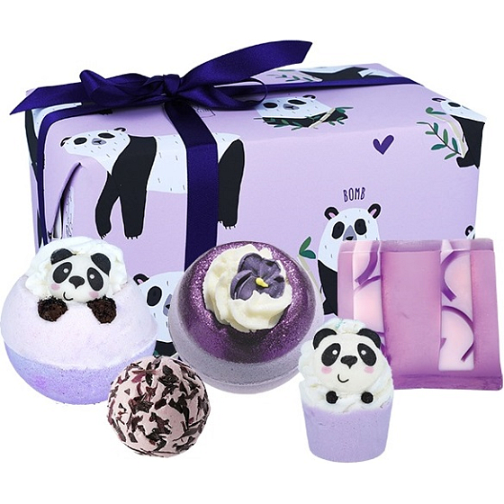 Bomb Cosmetics Panda Yourself sprudelnder ballistischer Badeball 2 x 160 g + Glycerinseife 100 g + Badestick 50 g + Butterball 30 g, Kosmetikset