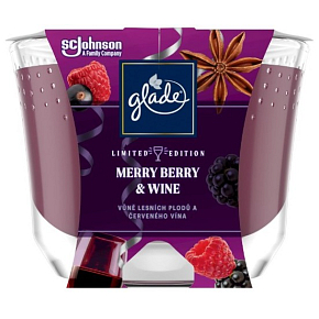 Glade Merry Berry & Wine mit Duft von Waldfrüchten und Rotwein Duftkerze im Glas, Brenndauer bis zu 52 Stunden 224 g