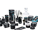 Castelbel Black Edition Duschgel 100 ml + Eau de Toilette 10 ml + Körperlotion 100 ml + Toilettenseife 40 g + Handtuch 30 x 32 cm + wiederverschließbarer Bezug, Reisekosmetikset für Männer