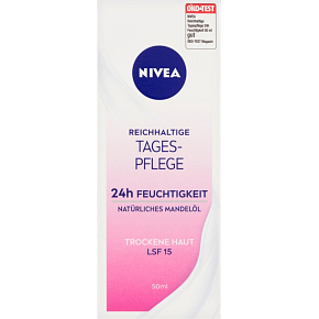 Nivea Essential Nährende Tagescreme für trockene bis empfindliche Haut SPF15 50ml