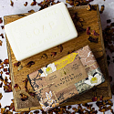 English Soap Sandalwood natürliche parfümierte Toilettenseife mit Sheabutter 190 g