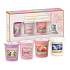 Yankee Candle Muttertag - Muttertag Blumenbonbon - Kuchen mit Blumen + Rouge Bouquet - Rosa Bouquet + Sonnengetränkte Aprikosenrose - Gestickte Aprikosenrose + Mitternachtsjasmin - Mitternachtsjasmin-Votivkerze 4 x 49 g, Geschenkset