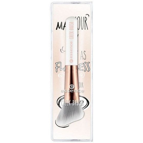 Essence Cheek Brush Pinsel auf den Wangen