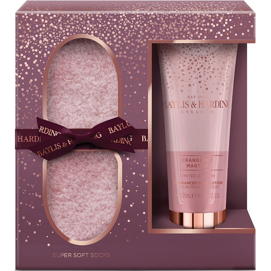 Baylis & Harding Cranberry Martini Fußmilch 125 ml + weiche Socken, Kosmetikset