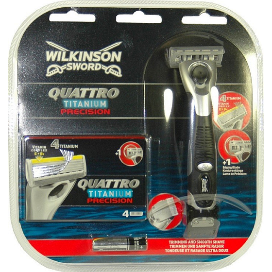 Wilkinson Quattro Titanium Präzisionsrasierer 1 Stück und 4 Ersatzköpfe, Kosmetikset