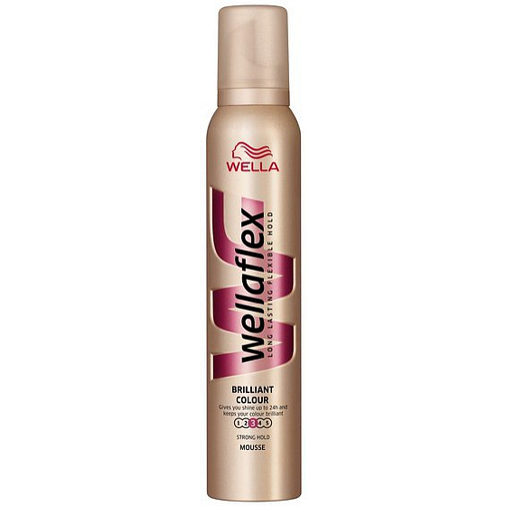 Wella Wellaflex Brilliant Color stark stärkender Schaumhärter gefärbtes Haar 200 ml