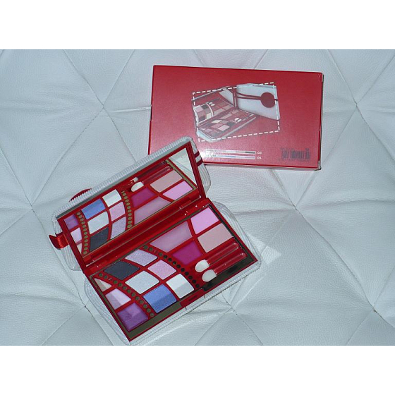 Puppe Miss Pochette dekorative Kosmetik Schatten 03 12 g
