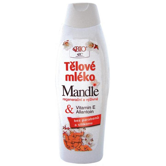 Bione Cosmetics Mandel regenerierende und pflegende Körperlotion 500 ml