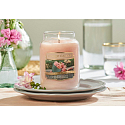 Yankee Candle Market Blossoms - Klassische Marktduftkerze Klassisches großes Glas 623 g