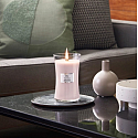 WoodWick Sheer Tuberose - Feine Tuberose-Duftkerze mit Holzdocht und Deckelglas groß 609,5 g