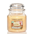Yankee Candle Vanilla Cupcake - Vanille Cupcake Duftkerze Classic Medium Glass 411 g