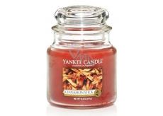 Yankee Candle Cinnamon Stick - mittelgroße Duftkerze aus Glas 411 g