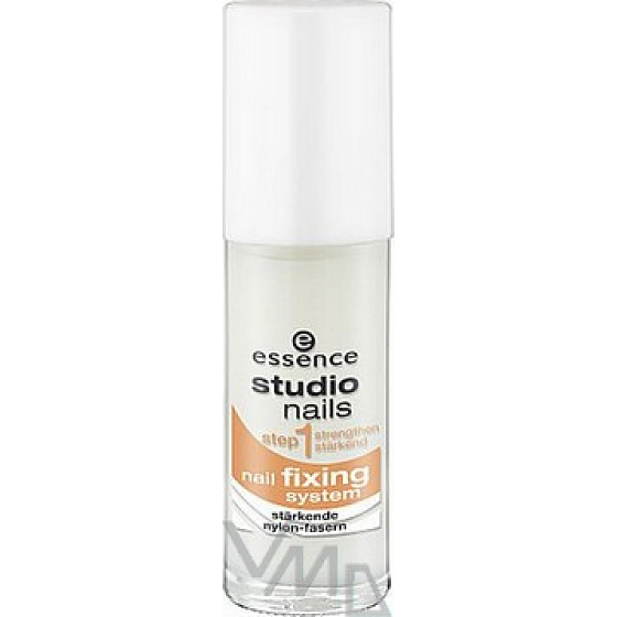 Essence Studio Nails Fixin System Schrittstärkender Nagellack 1 7 ml