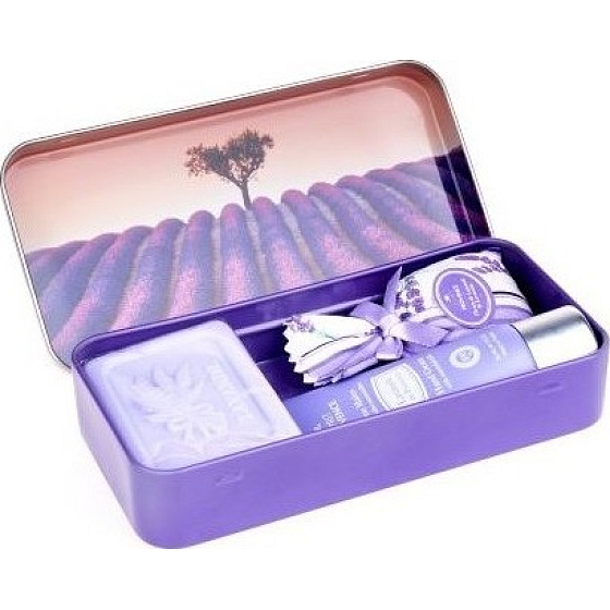 Esprit Provence Lavendel Toilettenseife 60 g + Duftbeutel + Handcreme 30 ml + Blechdose mit Bild eines Baumes in einem Lavendelfeld, Kosmetikset für Damen