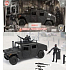 EP Line Peacekeepers Humvee 1:18 S.W.A.T. fahrzeug mit 2 Action-Figuren 9,5 cm, empfohlenes Alter 3+
