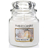 Yankee Candle Winter Glow Klassische Winterduftkerze aus Glas 411 g
