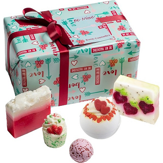 Bomb Cosmetics Sei mein, sei mein - Be Mine Ballistik 160 g + Block 50 g + Kugel 30 g + Seife 2 x 100 g, Kosmetikset
