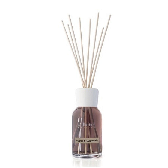 Millefiori Milano Natürlicher Weihrauch & Blondes Holz - Weihrauch und Leichtholz Diffusor 100 ml + 7 Stiele 25 cm lang für kleinere Räume hält 5-6 Wochen